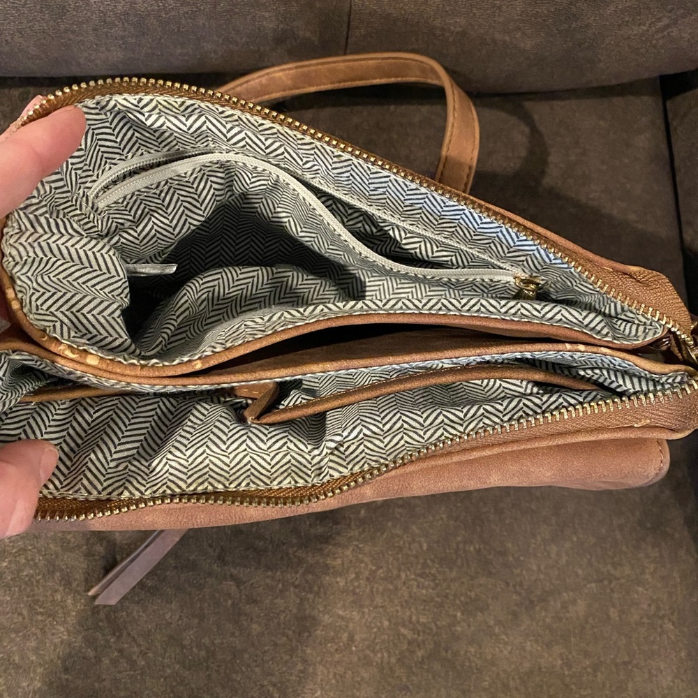 Francesca’s Crossbody Purse